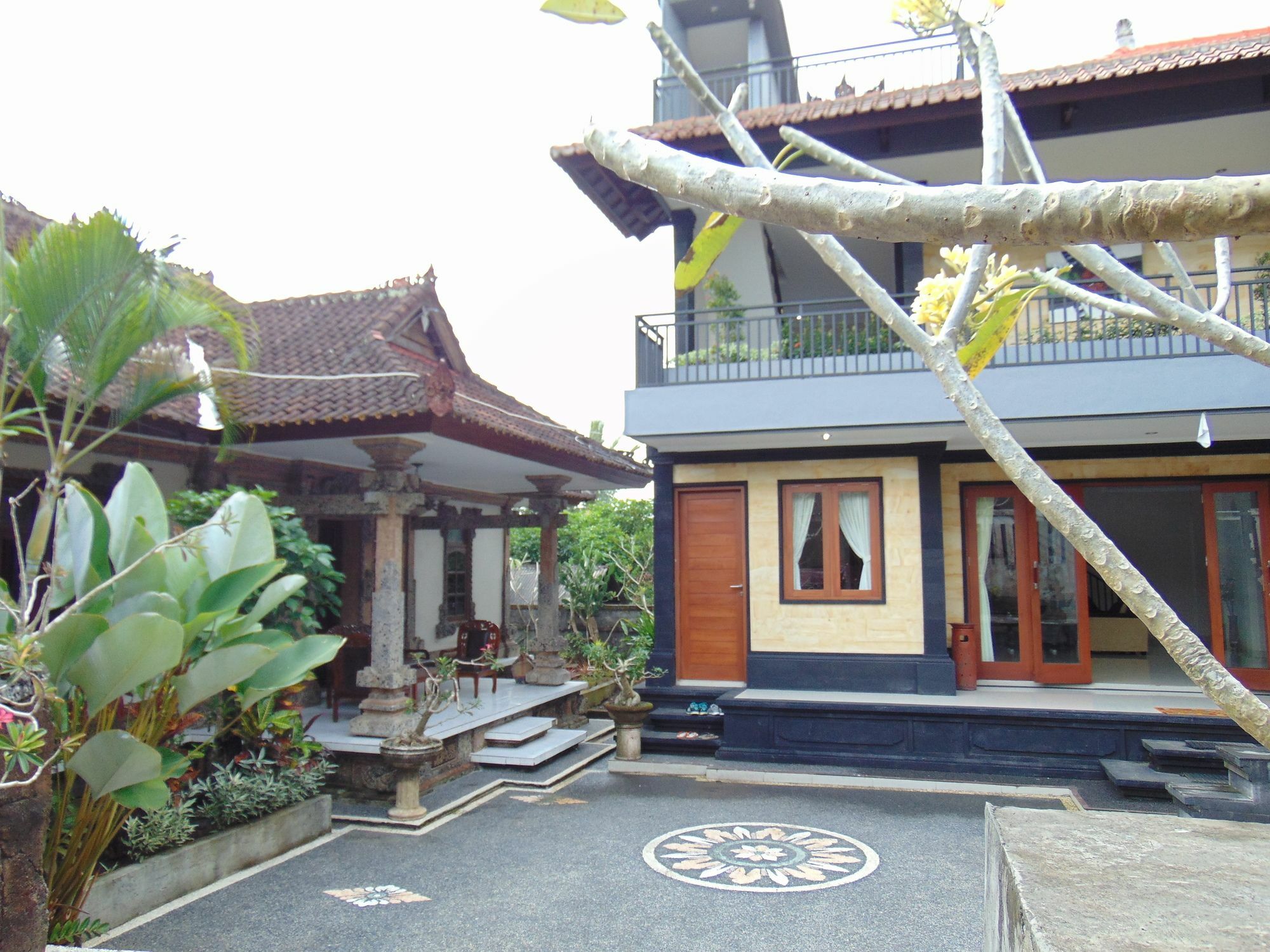 Dipondok Homestay Пекату Экстерьер фото